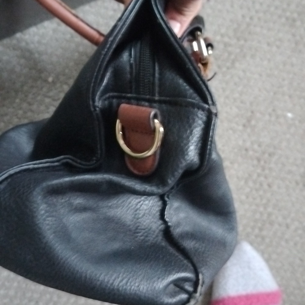 Purse - Picture 6 of 9